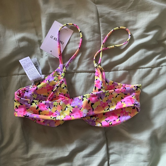 Knot bikini top - Picture 2 of 2